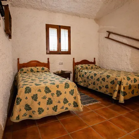 Cuevas El Balcon De * Orce